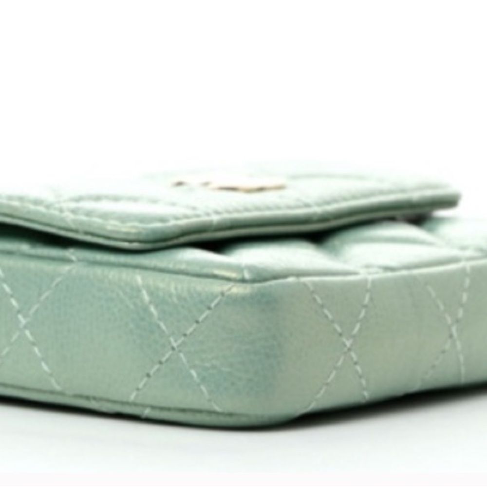 *CHANEL*โ2021 Iridescent Mint Green ๐Caviar๐ Quilted Pearl Micro WOC *NO TRADE* - Picture 6 of 12
